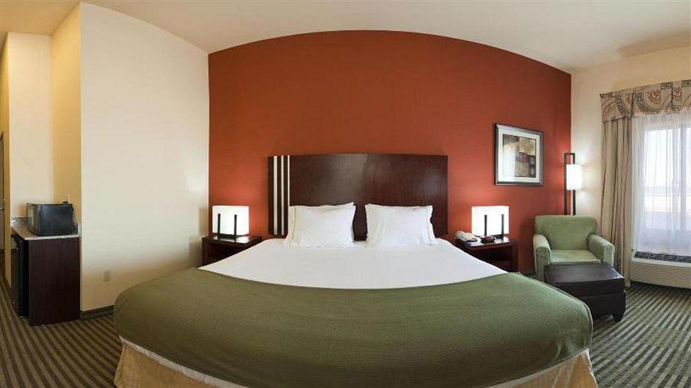 Holiday Inn Express Hotel & Suites Guthrie North Edmond, An Ihg Hotel Екстер'єр фото